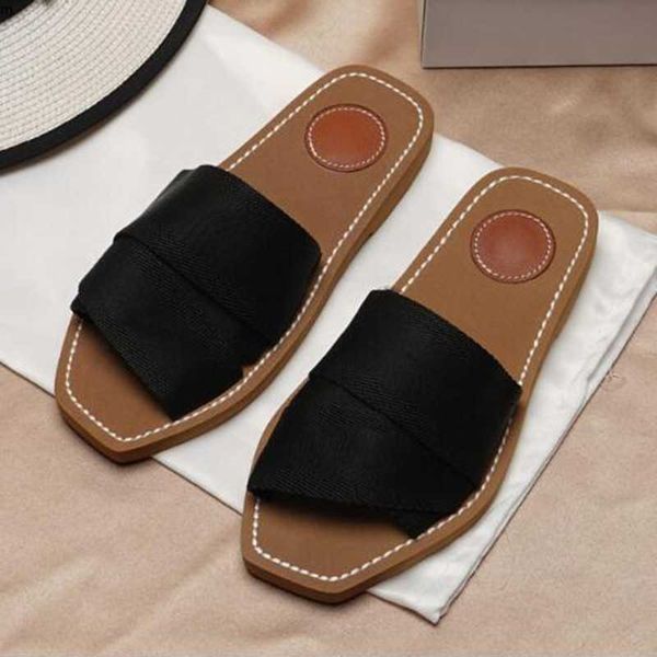 

2022 luxury designer women slippers canvas opentoe slippers with lettered flat beach outdoor slippers mkjk0959, Black
