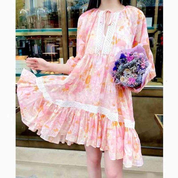 

casual dresses french single  summer flower print v-neck lace splicing ruffle loose doll dress, Black;gray