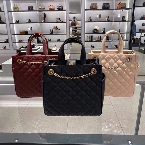

2023 new trendy large capacity tote bag shoulder messenger bag diamond chain bag
