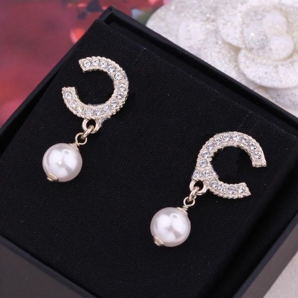 

2022 charm stud earring with diamond and white shell for women wedding jewelry gift have box stamp ps45353445, Golden