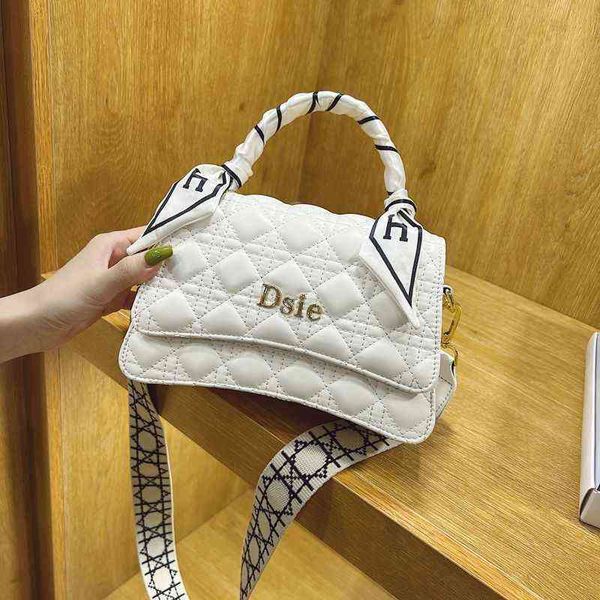

fashion bag 70% off outlet online wholesale small women's 2022 new crowd high-quality lingge portable small square single shoulder cros