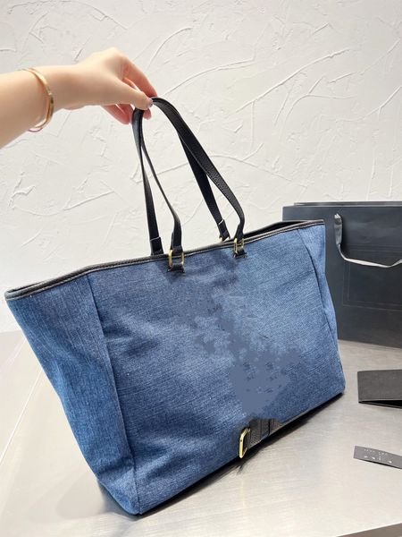 

2022designer designed one shoulder bag oil wax leather tote bag denim shopping bag
