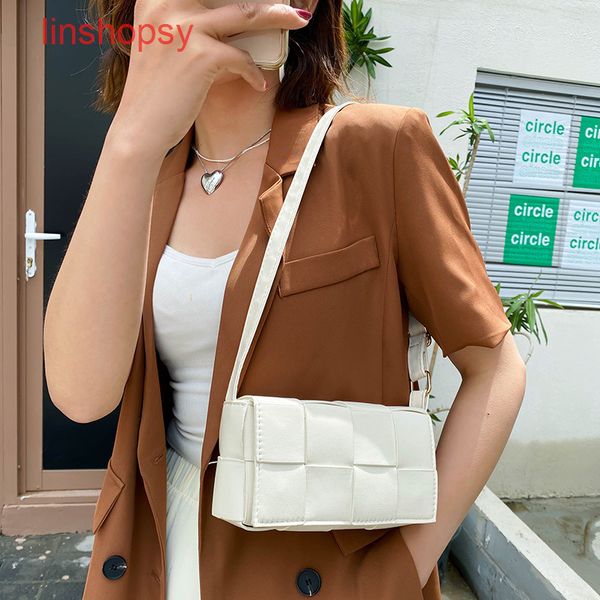 

bottegas bags venetas cassette handbags evening 2022 new fashion chest waist i 5zf6