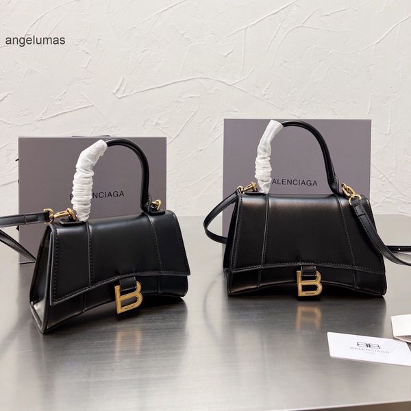 

woman hourglass shoulder bag bags balenciga p67l versatile designer shoulder trend handbag single fashion handbag crocodile 2022