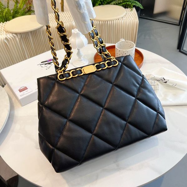 

women luxury designer tote bag quilted gold chain metal accessories large capacity shopping travel shoulder bag fashion cosmetic handbag mul