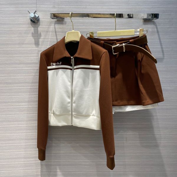 

designer 2022 women's two piece pants the new solid color lapel short sleeved loose high waist casual short fashion suit, White