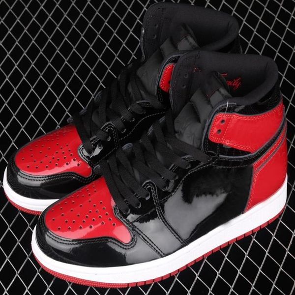 

1 high og bred patent men basketball shoes 1s blackwhite-varsity red men outdoor sports sneakers with original box 555088-063199p