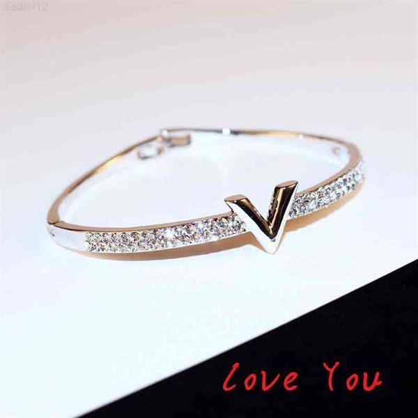 

hard bracelet luxury zircon bangle letter v bracelets ladies party exquisite jewelry clothing accessories bangles268o, Black