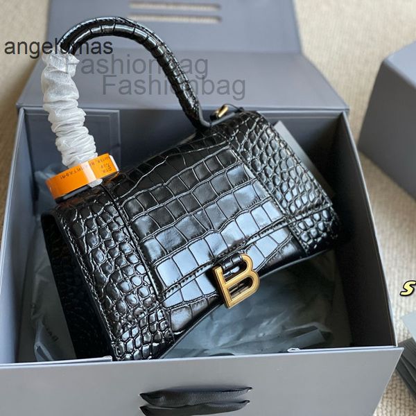 

woman portable hourglass bags bag balenciga shoulder designer o41z luxurys diagonal leather trend handbag 2022