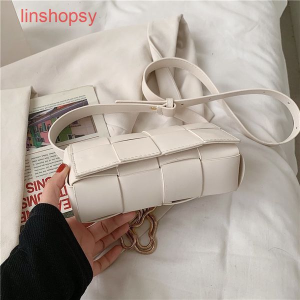 

bottegas bags venetas cassette handbags evening summer fresh tofu simple chain