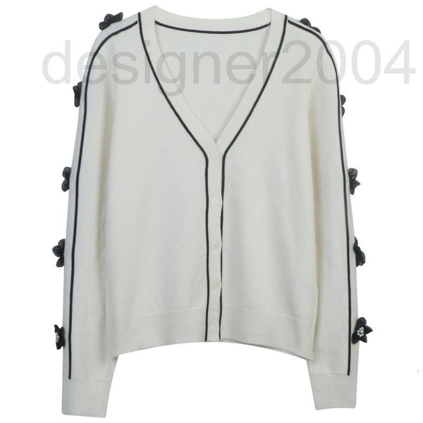 

women's women's sweaters 2022 early autumn new black and white color matching three-dimensional flower decoration single breasted, White;black