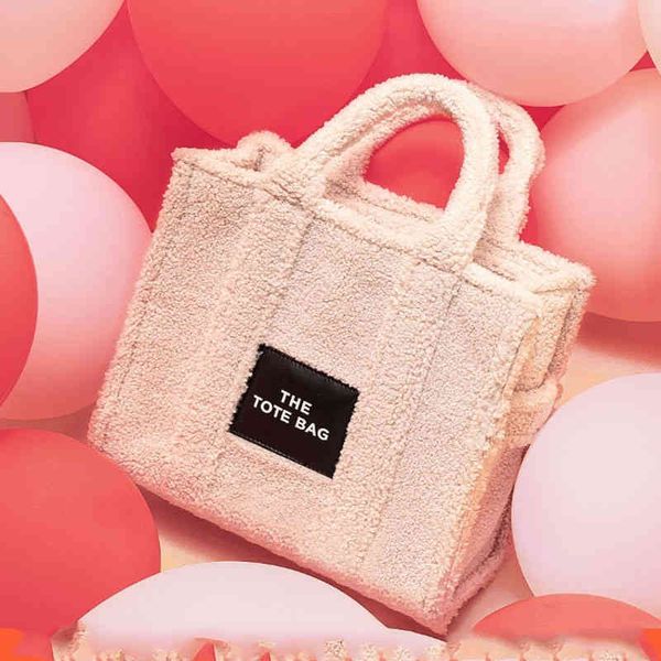 

totes handbags autumn winter imitationteddy roll plush tote bag large capacity shopping commuter handbag wide shoulder belt cross bag 220830