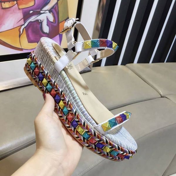 

sandals luxury designer thick sole sandals leather summer women thick sole fashion thickening ladies buckle diamond shiny round toe shoes la, Black