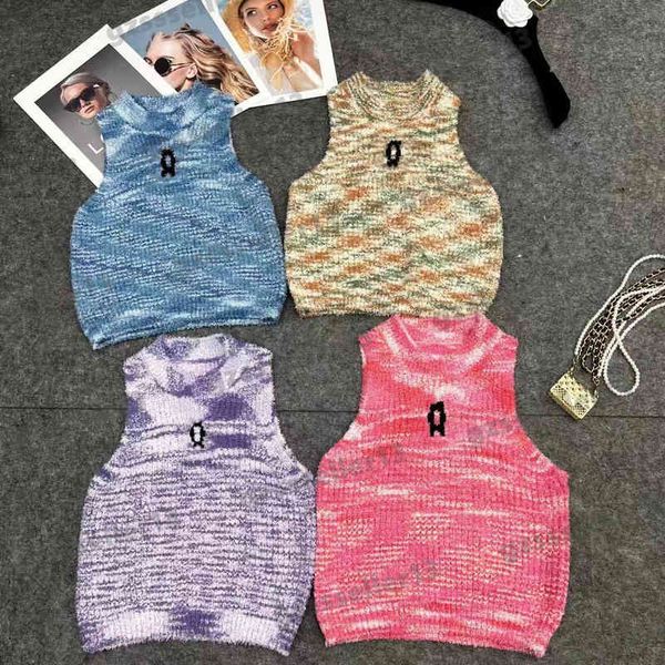 

designer womens tanks camis cnl chest logo embroidery fashion vests cotton crewneck knit sleeveless sweater for women clothing 4 colors, White