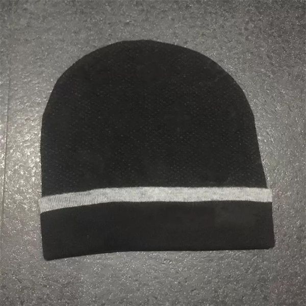 

2021 winter beanie men women woolen hat leisure knitting beanies parka head cover cap259s, Blue;gray