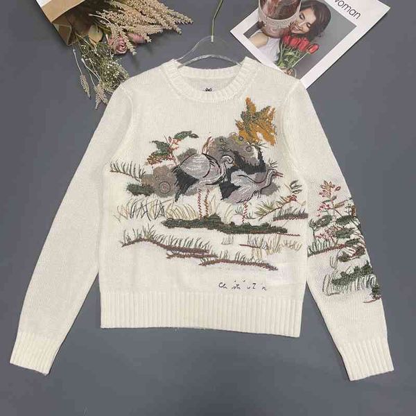 

women's knits tees d early autumn style heavy industry crane embroidery round neck knit slim fit comfortable sweater, White