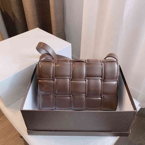 

shoulder bags the pillow pack crossbody bags women triangle buckle braided fashion leather designer handbag soft luxury cross body female pu