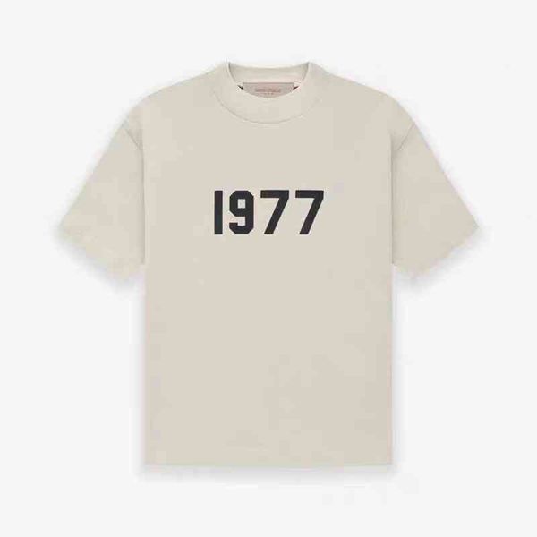 

designer t shirt 2022 fear of goddess essentials t shirt season series loose cotton oversize couple t-shirt high street summer fashion shirt, White;black