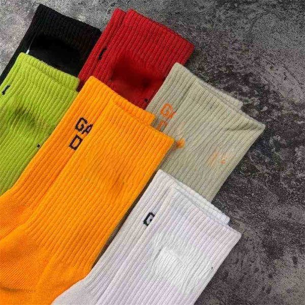 

socks for men women fall and winter graffiti letters lovers fashion medium tube socks, Black;white