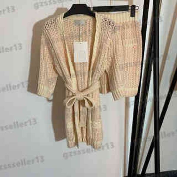 

women two pieces dresses chl designer two-piece sets belt waist cutout knitted cardigan sweater and skirt suit size s-xl, White