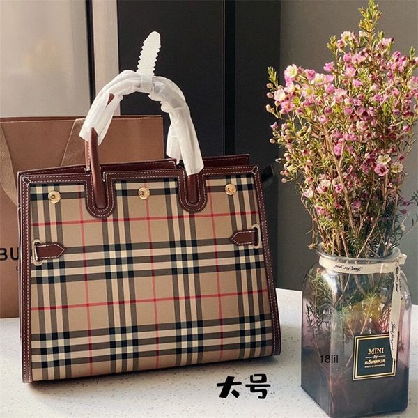 

designer burbrerys women handbags bags spring summer versatile lattice handbag large