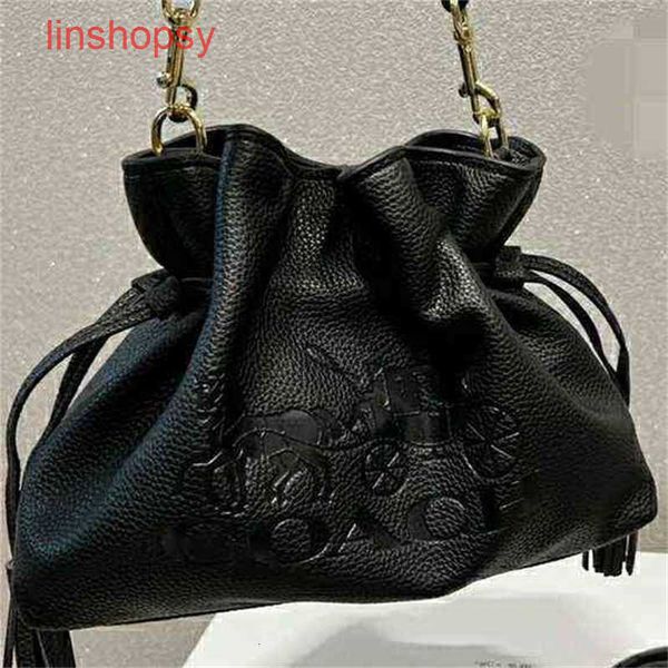 

classic women loewss's handbags horse drawn leather bag fashionable versatile