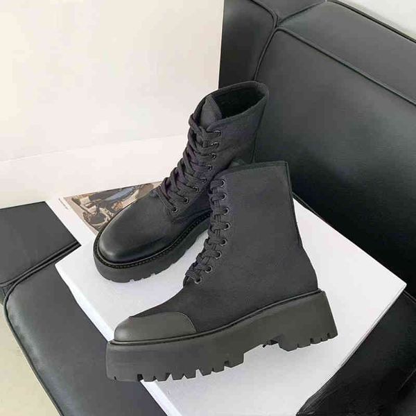 

boots autumn 2022 the arc de triomphe is tall and thin brand ce women's short boots nylon heel martin boots women's lace up thick, Black