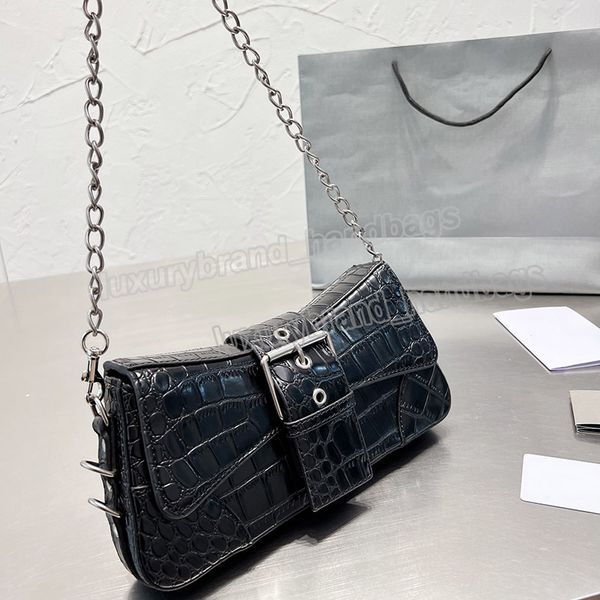 

designer bag luxury handbags designer bags classic brand le cagole motorcycle shoulder bag fashion underarm chain crossbody bags 1v2w