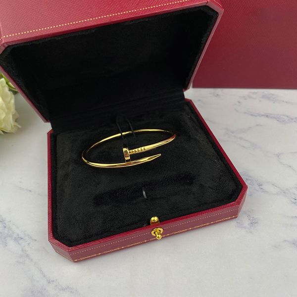 

designers luxurys bracelet solid color bangle diamonds couple models bracelets valentine's day gift temperament metal sense the same ma, Black