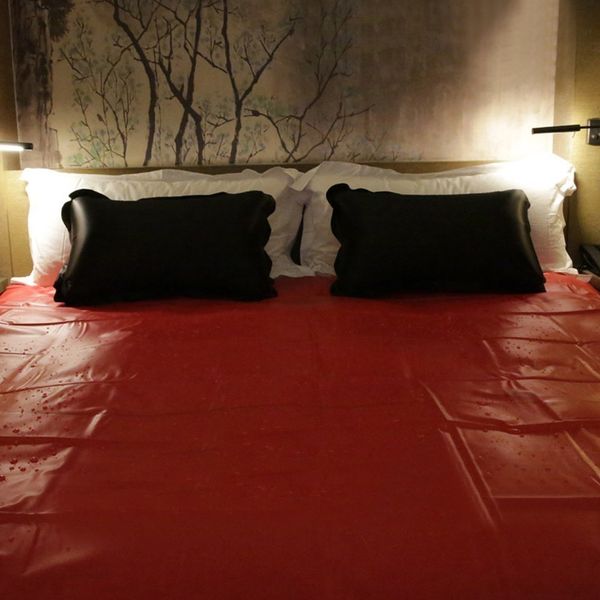 

beauty items 2pcs inflatable waterproof pvc pillow position magic cushion sleep protector home bed pillowcase portable small black