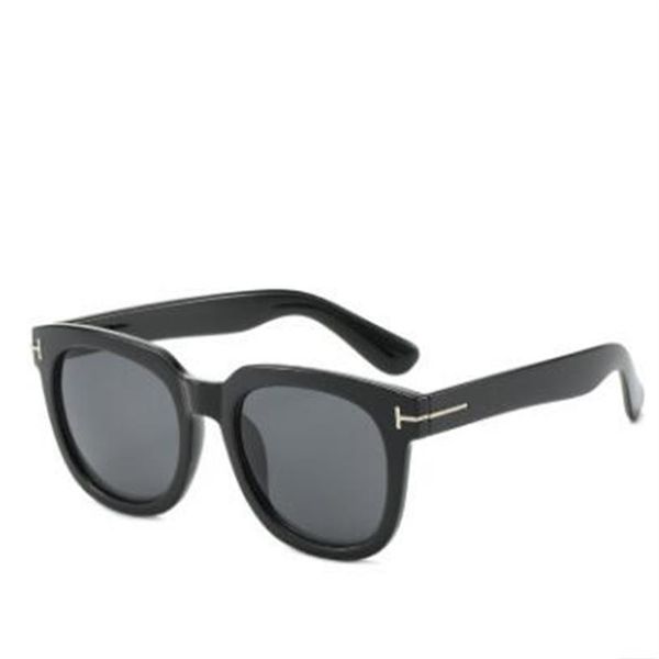

2020 new designer luxury womens sunglasses women sun glasses round sunglasses gafas de sol mujer lunette326o, White;black