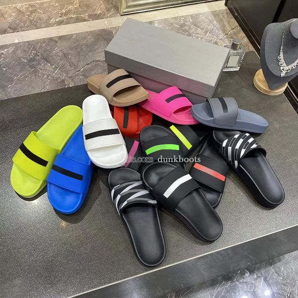 

designers paris slippers pool sliders mens womens slides sandals rubber fur flat sole slipper piscine sandales silder sandal 3d embossing lo, Black