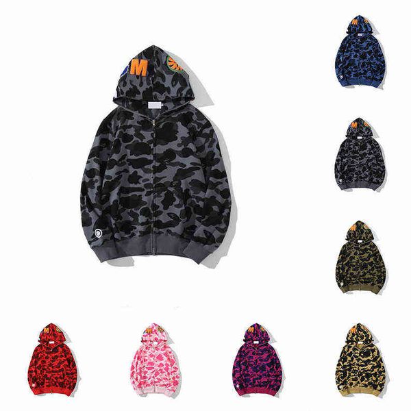 

hoodies mens womens designers for men streetwear letter man s clothing black hooded skateboards hoody high street pullover sweatshirt