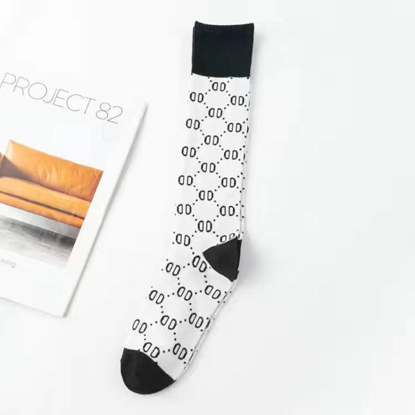 

mens sock designer womens chaussettes classic lette breathable cotton fashion casual socks, Black