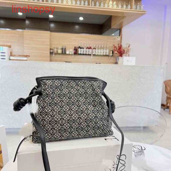 

luxury women loews bags 2022 avocado green linen big blessing drawstring bucke