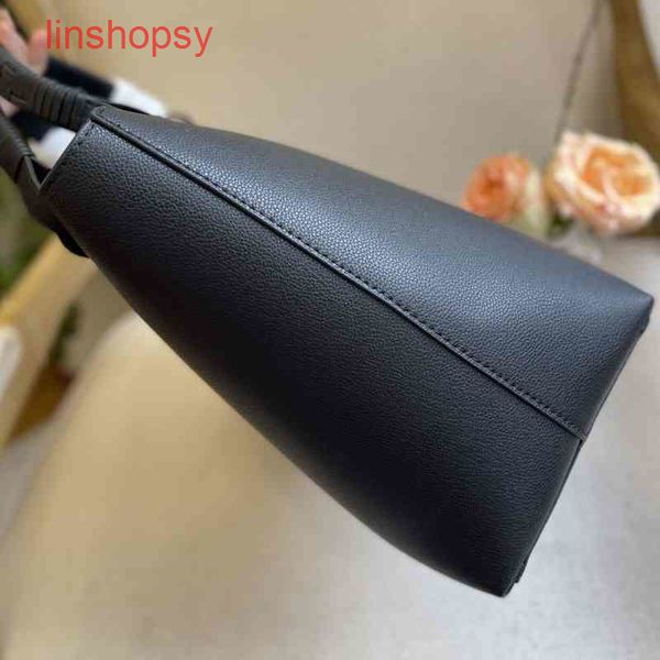 

bag loews leather bags latest 2022 shoulder woman designer women handbag tote uugi