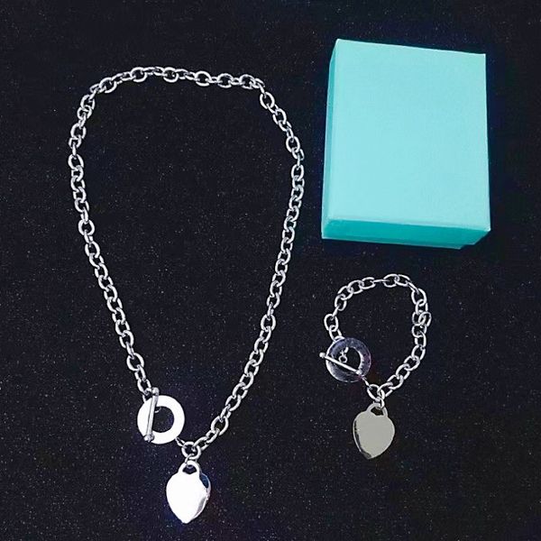 

fashion designer women's necklace bracelet classic heart set 18k gold girl christmas love gift 316l stainless steel jewelry, Silver