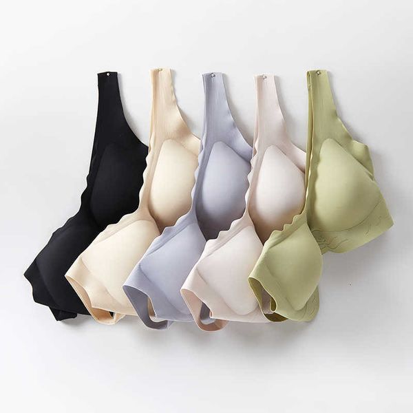 

ladies underwear traceless one piece ice silk underwear women's breathable back breast wrapping girls' sports yoga sleep no steel, Red;black