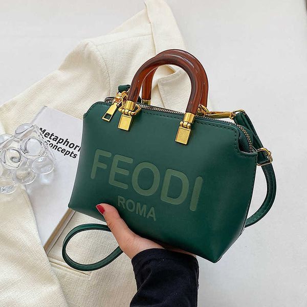 

design bag factory wholesale and retail this year's popular small bags new women's in autumn winter 2023 high-grade msenger square