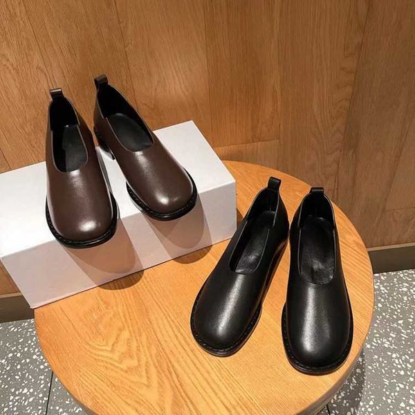 

leather the row lefu shoes 2022 new french muller slip on flat sole comfortable single women