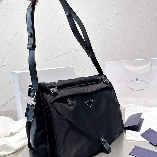 

2 in 1 nylon bag men crossbody messenger bags shoulder bags flap purse women handbags regenerate nylons triangle hardware removable clutch p