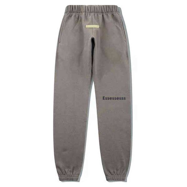 Pantalón gris