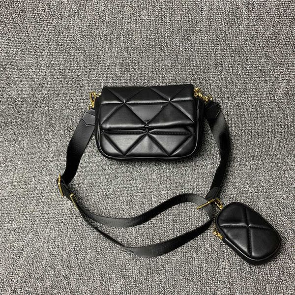 

shoulder bags 2022 new p lingge three in one messenger women's chain portable underarm vagrant postman shoulder bag