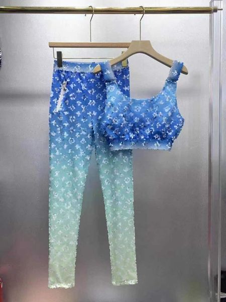 

outfit women yoga tracksuits designer 2 piece set vintage print sling and stretch leggings jogging suit