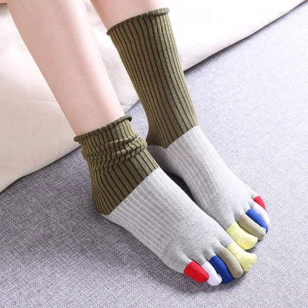 

women socks 5 pairs long toe autumn winter luxury five finger mid-tube sock japanese colored pure cotton pile with toes, Black;white