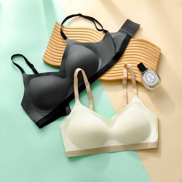 

women' set bras sets yungan cotton tracel beauty back small cht without steel ring gather up side breast anti sagging sports bra, Red;black
