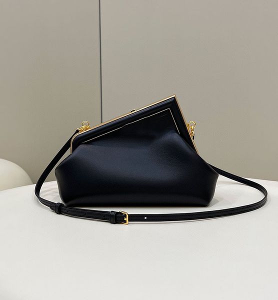 

retro european and american ladies black shoulder bag designer leather gold hardware luxury selling lock trend