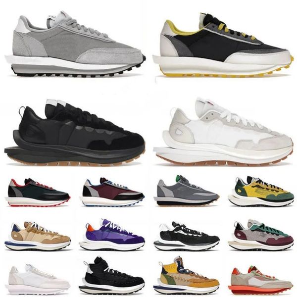 

2022 sacais vaporwaffle running shoes men women ldv waffle black white sail gum sesame tour yellow pine green mens trainers outdoor sneakers