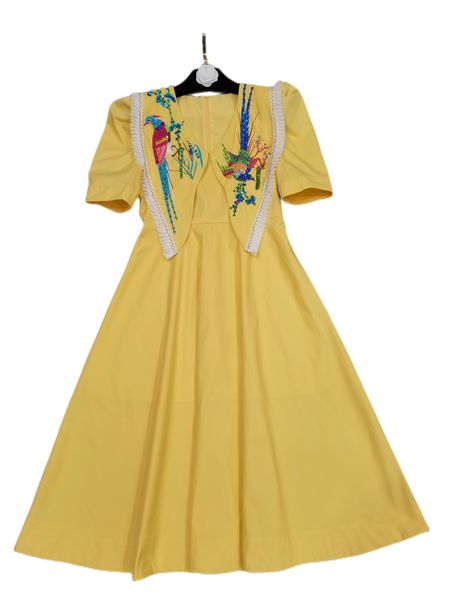 

spring/summer 2022 new heavy industry embroidery bead positioning print v-neck design temperament slim slim dress, Black;gray