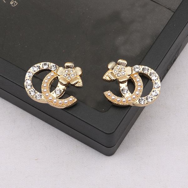 

luxury earrings stud 18k plated 925 silver designers double letters studs chic women crystal rhinestone pearl earring wedding party jewelry, Golden;silver